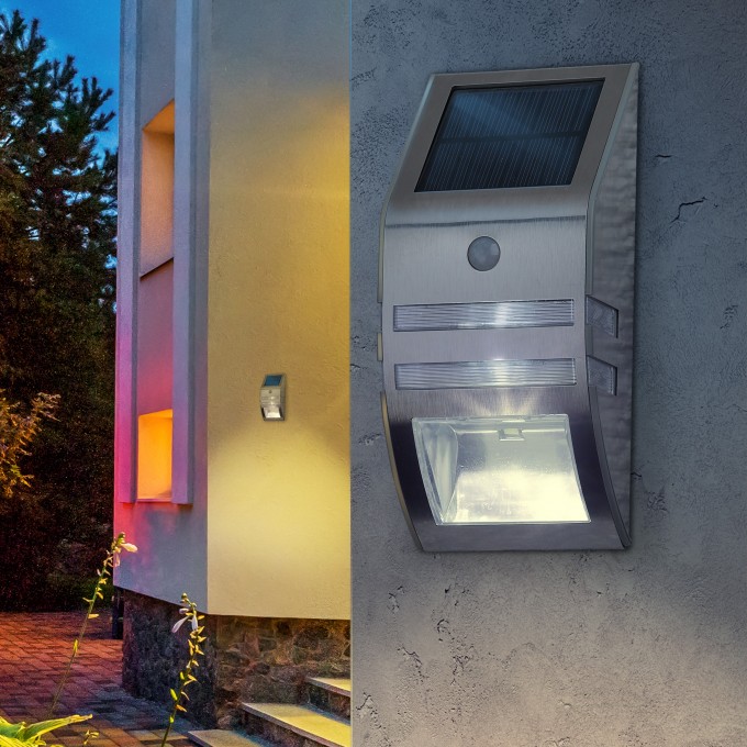 Фасадный светильник ЭРА ХРОМ на солнечной батарее 3LED 50LM B0044252 Фасадный светильник ЭРА ХРОМ на солнечной батарее 3LED 50LM B0044252