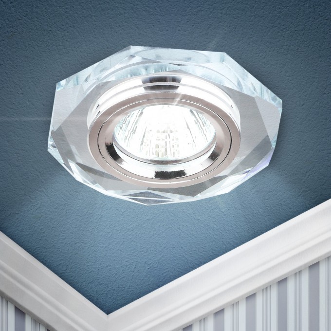 Светильник ЭРА DK5 СH/SL декор стекло многогранник MR16 12V/220V 50W GU5 3 зеркальный/хром C0045759 Светильник ЭРА DK5 СH/SL декор стекло многогранник MR16 12V/220V 50W GU5 3 зеркальный/хром C0045759