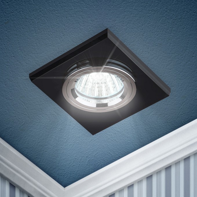 Светильник ЭРА DK8 CH/BK декор стекло квадрат MR16 12V/220V 50W хром/черный C0043792 Светильник ЭРА DK8 CH/BK декор стекло квадрат MR16 12V/220V 50W хром/черный C0043792