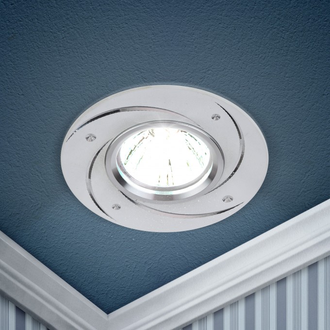 Светильник ЭРА KL43 WH/1 литой алюминевый MR16 12V/220V 50W белый B0049561 Светильник ЭРА KL43 WH/1 литой алюминевый MR16 12V/220V 50W белый B0049561