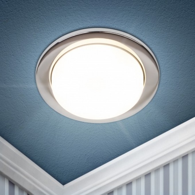 Светильник ЭРА KL70 СН /1 под лампу GХ53 тонкий 220V 13W хром B0048956 Светильник ЭРА KL70 СН /1 под лампу GХ53 тонкий 220V 13W хром B0048956