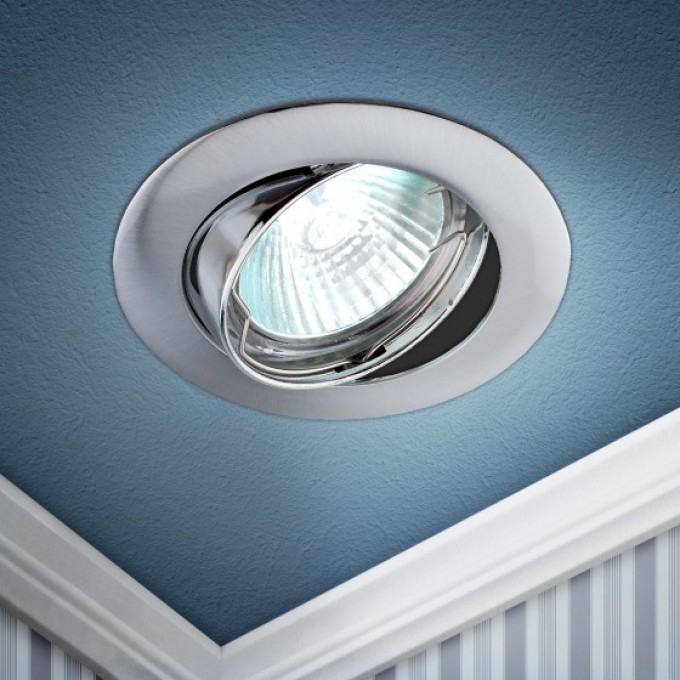 Встраиваемый светильник литой ЭРА KL1A SN/1 поворотный MR16 12V 50W сатин никель B0049566 Встраиваемый светильник литой ЭРА KL1A SN/1 поворотный MR16 12V 50W сатин никель B0049566